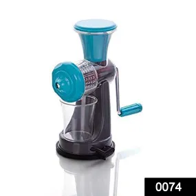 074 Fruit and Vegetable Juicer nano or mini Juicer