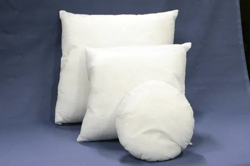 18" RD. POLY PILLOW