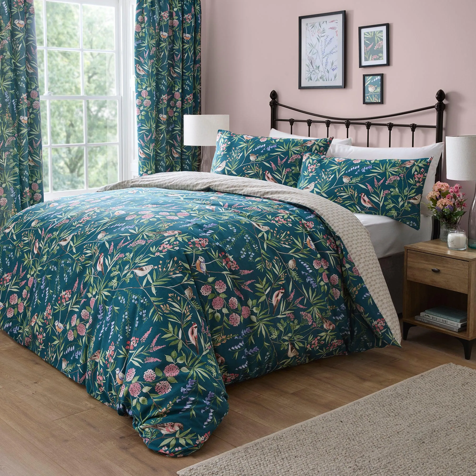 Dreams & Drapes Caraway Duvet Cover Set - Green