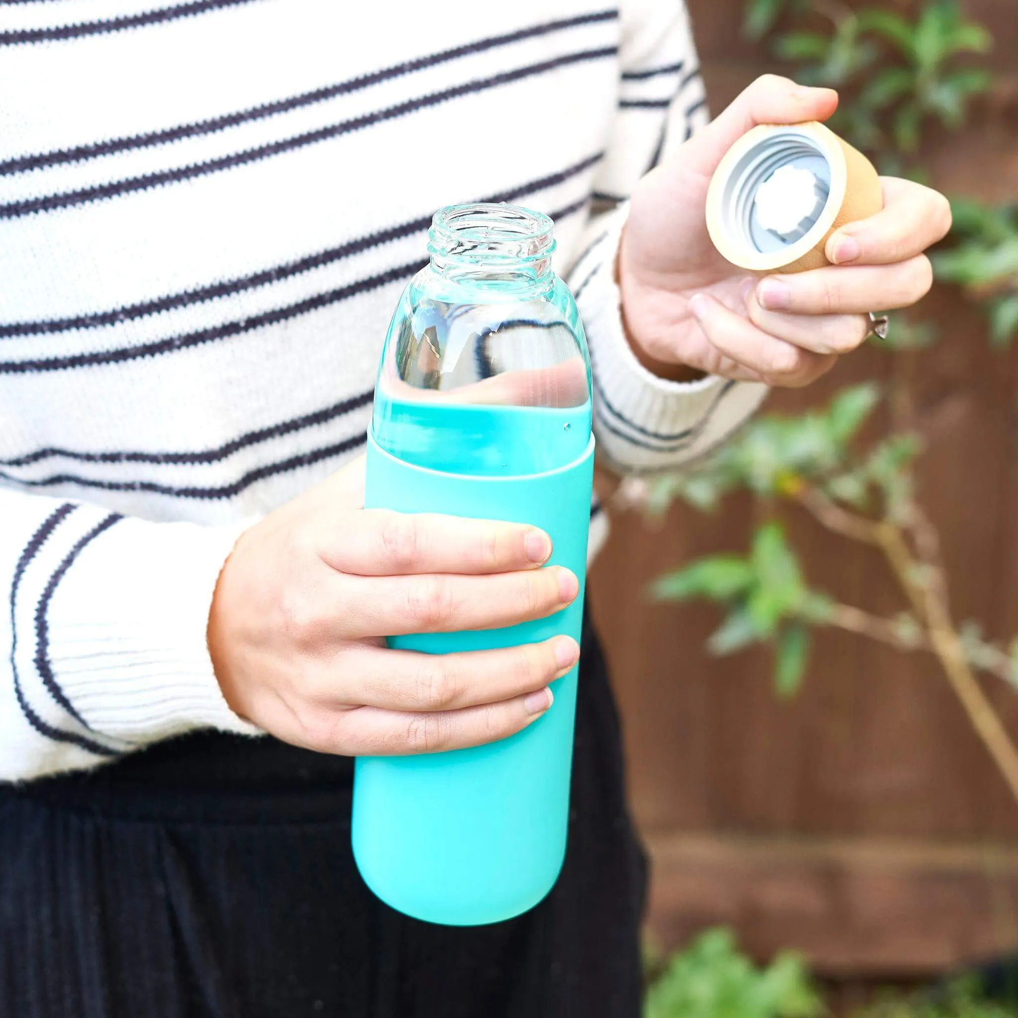 Glass Water Bottle with Bamboo Lid & Coloured Silicone Sleeve 540ml Assorted Colours BPA FREE