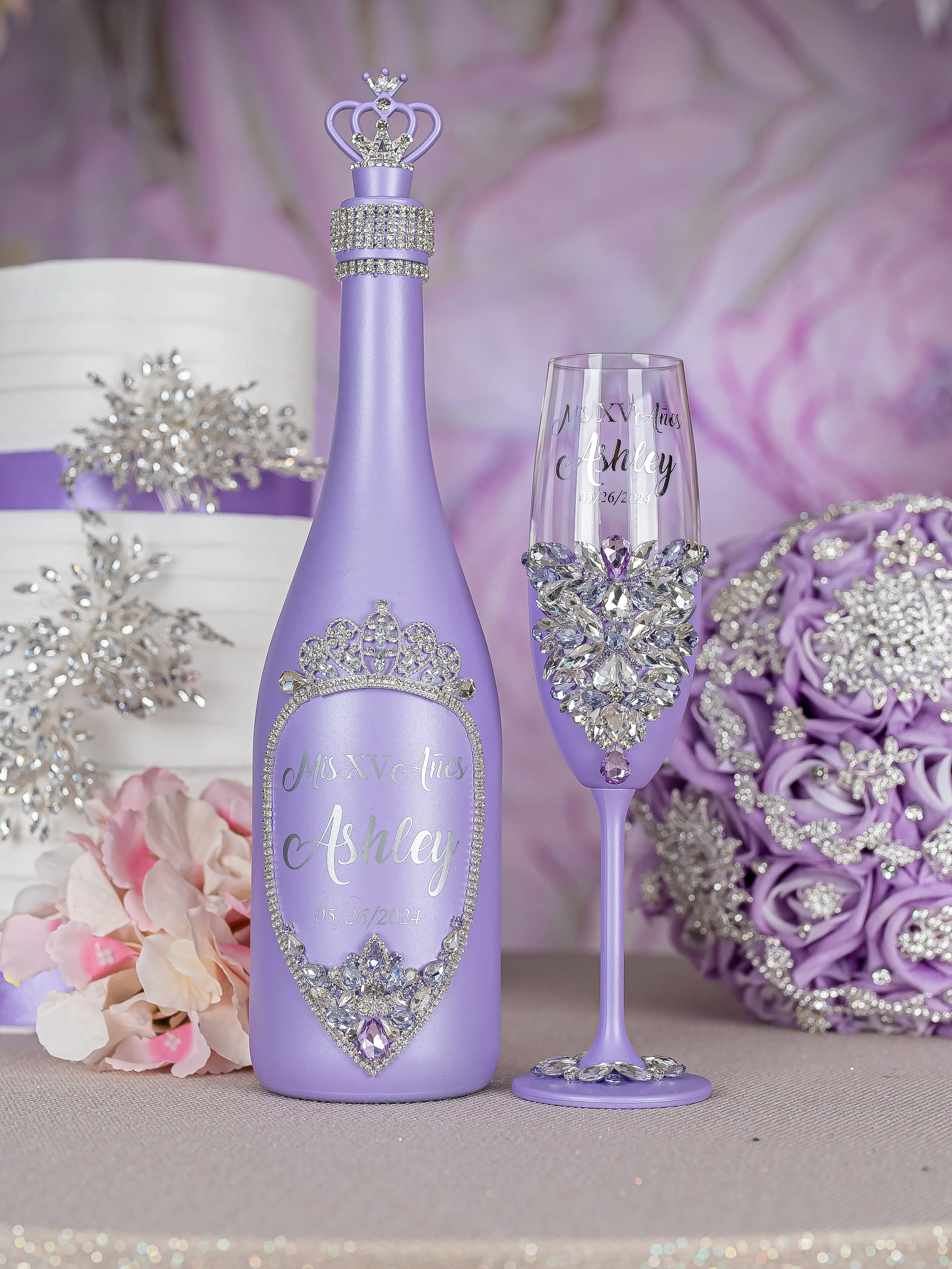 Lilac quinceanera bottle with 1 glass