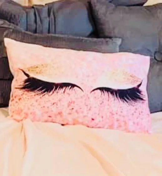 Pillows and pillowcases Eyelashes Mascara Hello gorgeous