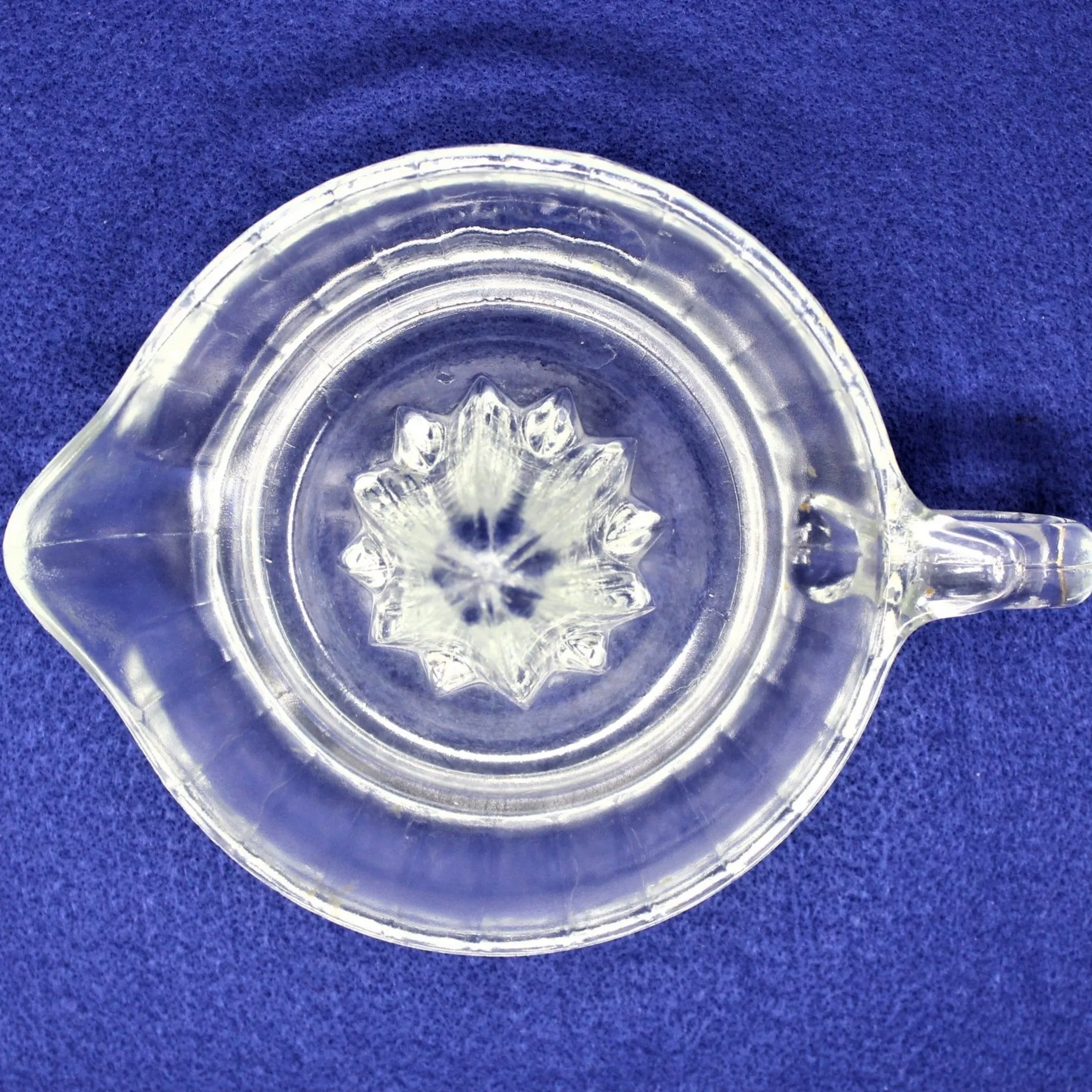 Reamer / Fruit Juicer, Depression Glass, Federal Glass, Vintage