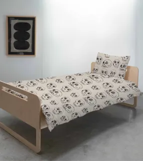 scribbled skulls bedding set