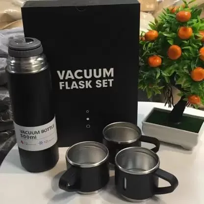 Stainless Steel Vacuum Flask 500ml with Three Cups, Insulated Double Wall (Hot & Cold) Multicolour